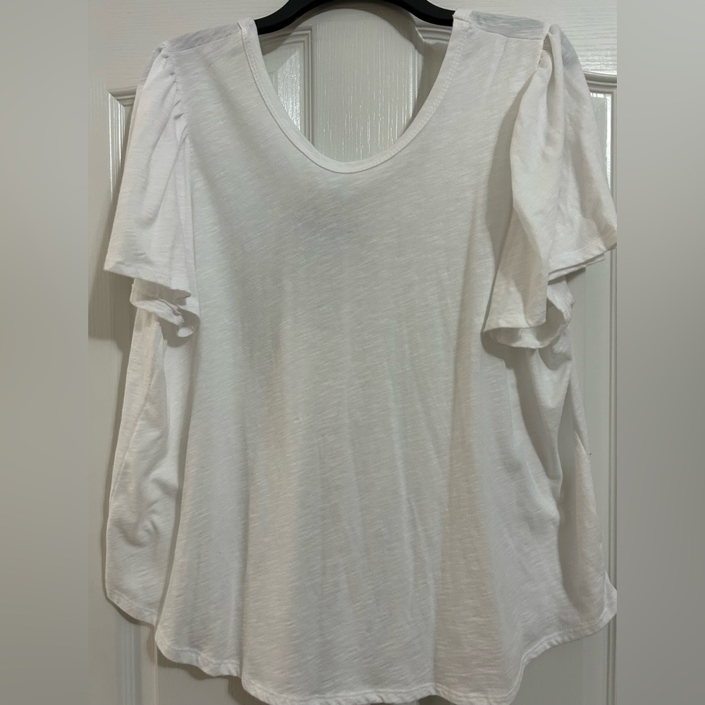 Women’s White Short Sleeve Tee